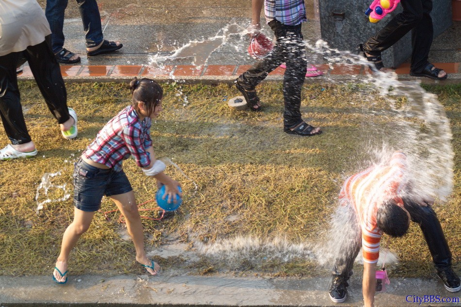 ChiangmaiSongkran2_067.jpg