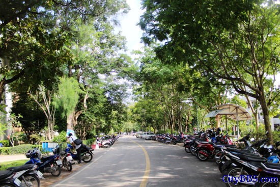 泰国留学 清迈大学