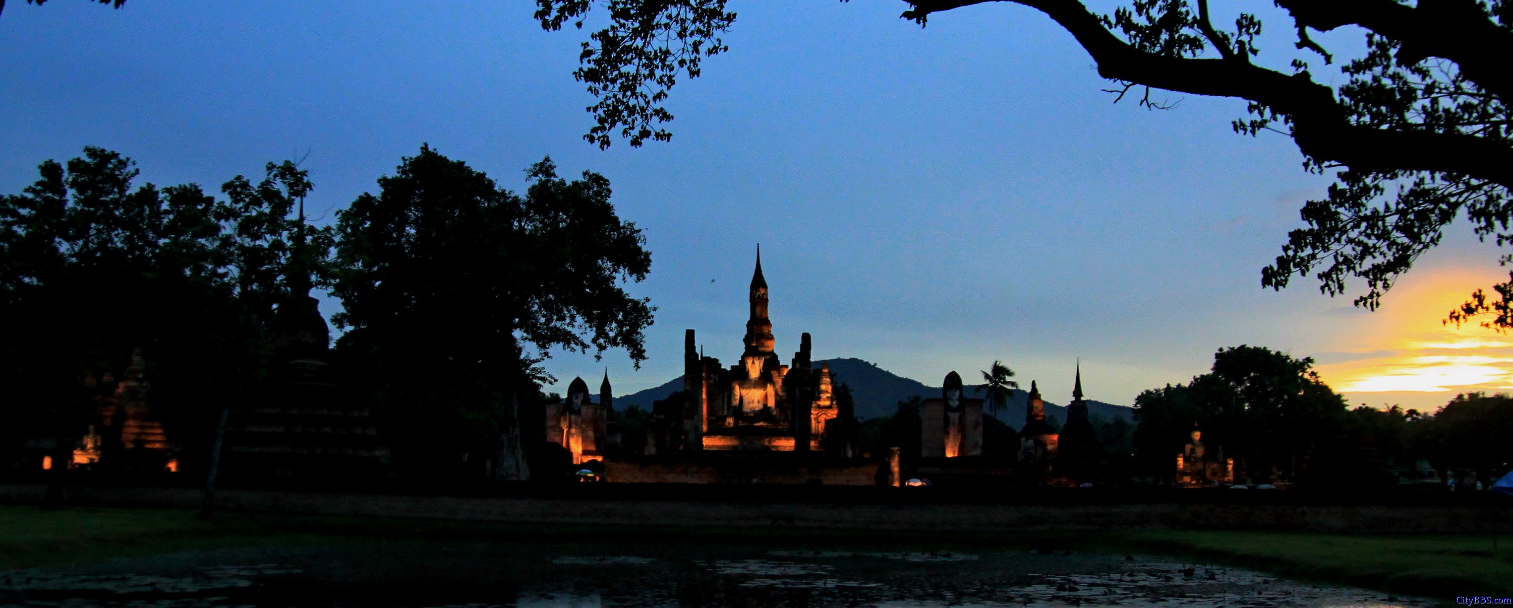 素可泰历史文化公园（SUKHOTHAI HISTORICAL PARK）