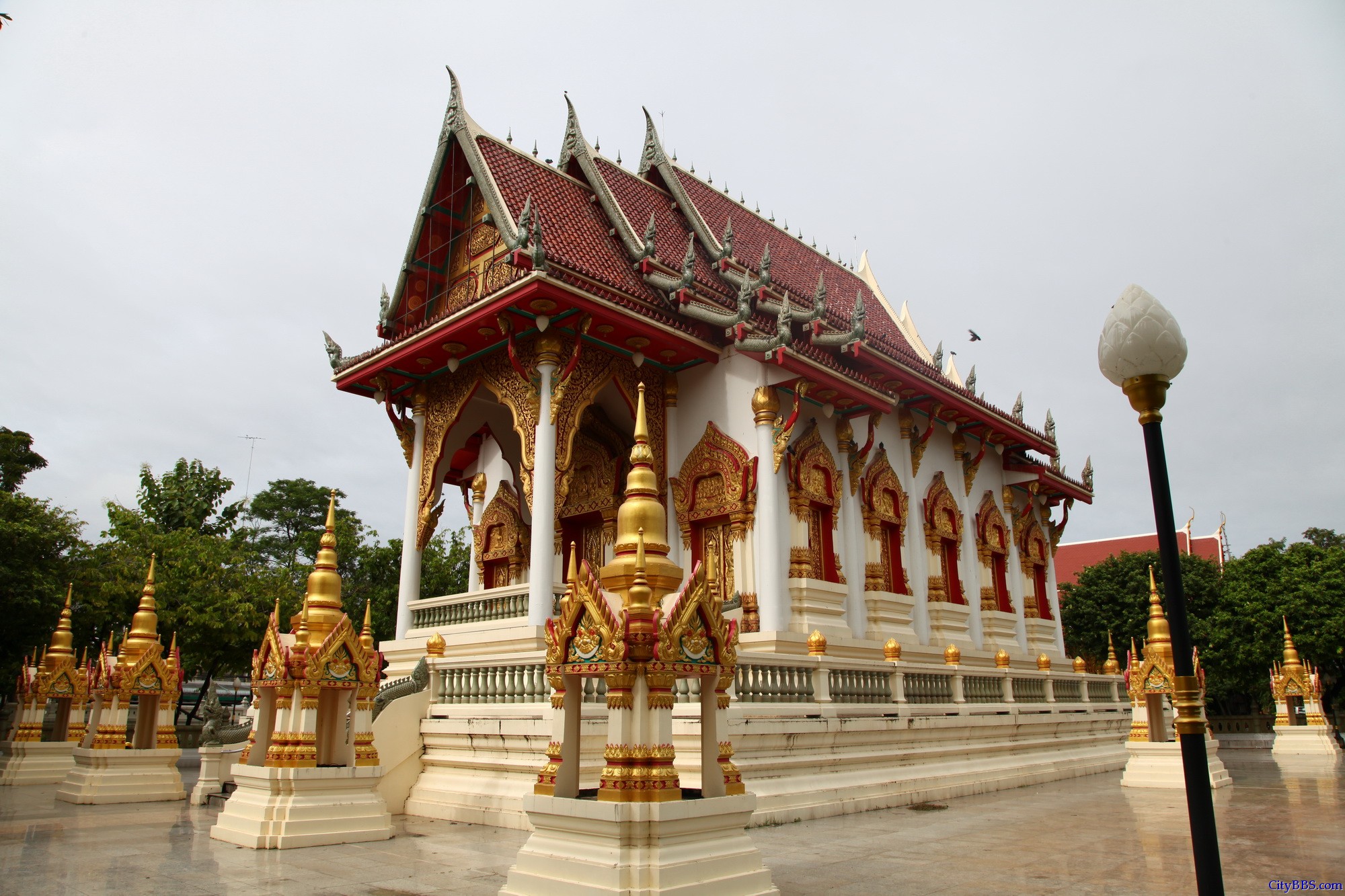 素可泰（SUKHOTHAI）