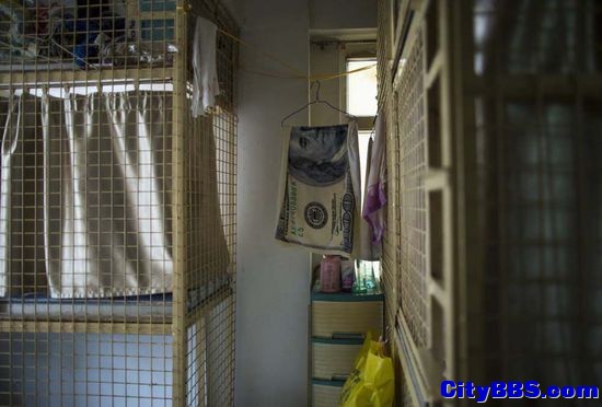 盘点世界各地蜗居 2平米的"笼屋"居然能住人