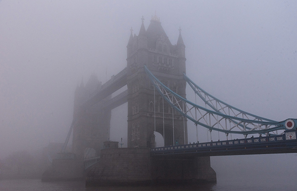 英国连续遭遇严重空气污染天气