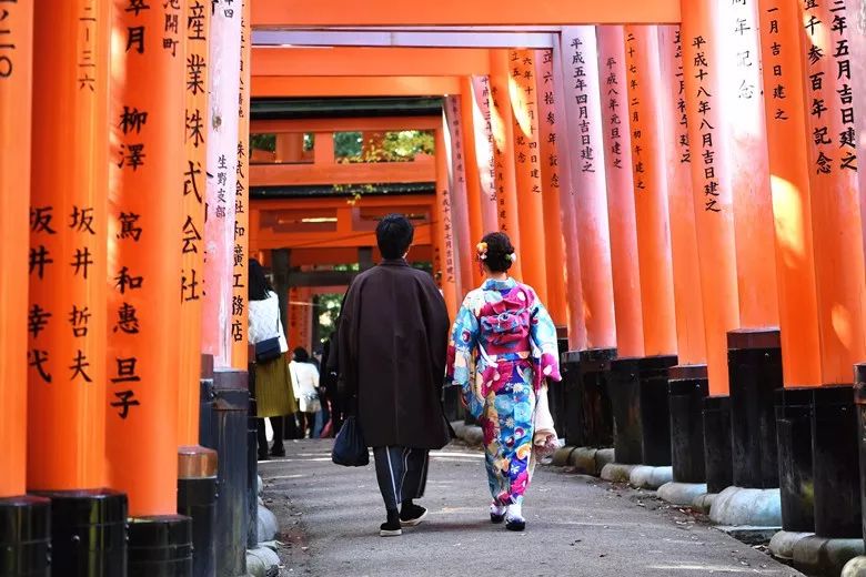 东京稻荷神社.jpg