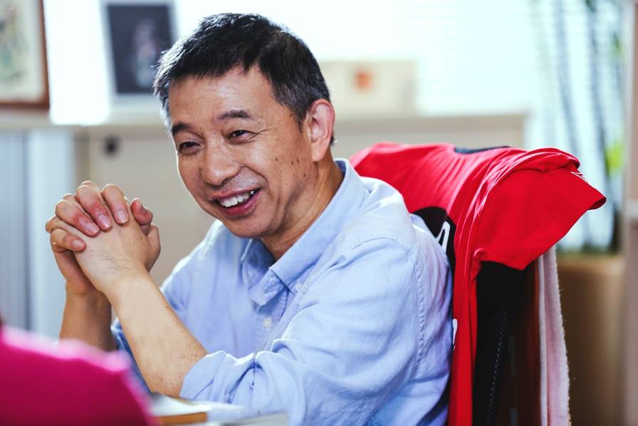 心理学家王坚则是这背后的掌舵者