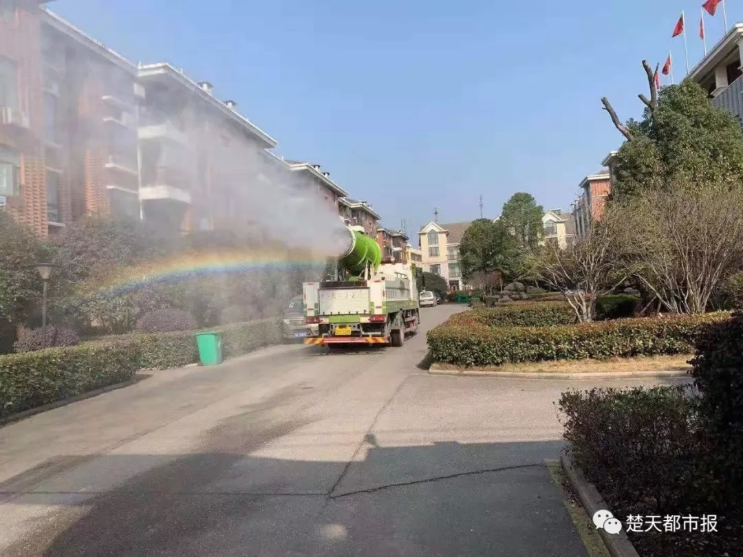 武汉连夜搬出18般武器 进行全城大消杀 这阵仗…