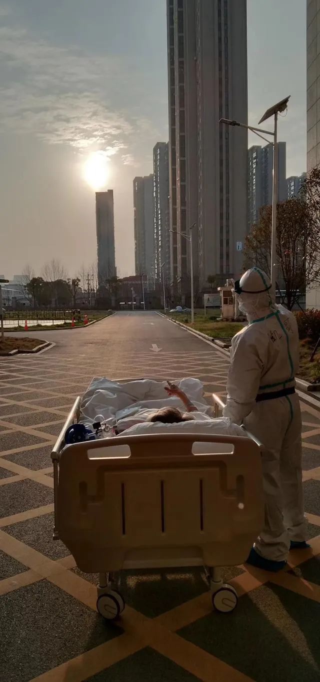 一场疫情告诉我们:生活在中国究竟有多幸运!