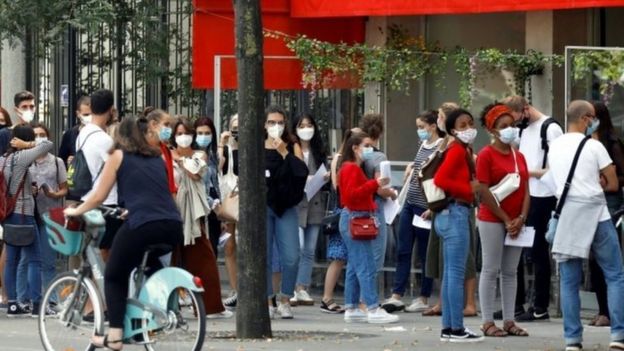 法国新冠疫情反扑 欧洲总体防疫情况不容乐观