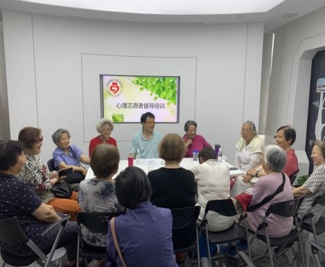 上海老人的情感黑洞5.jpg