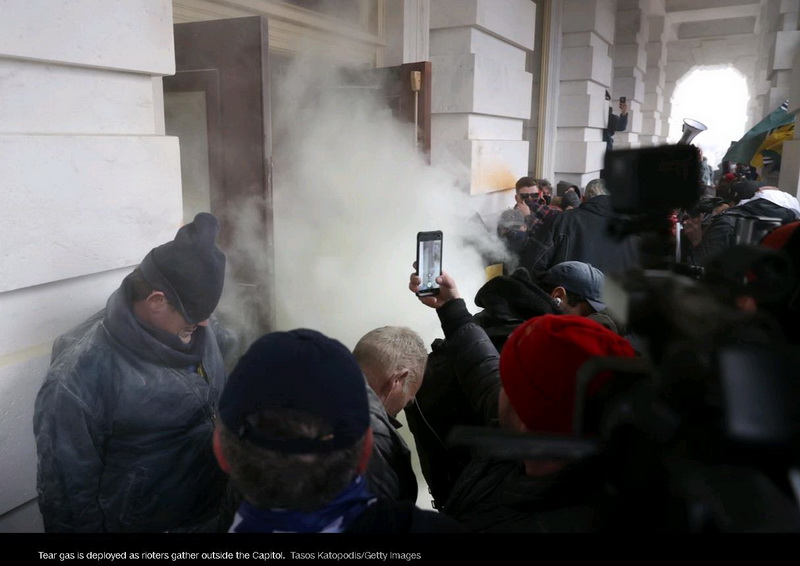 rioters8.jpg