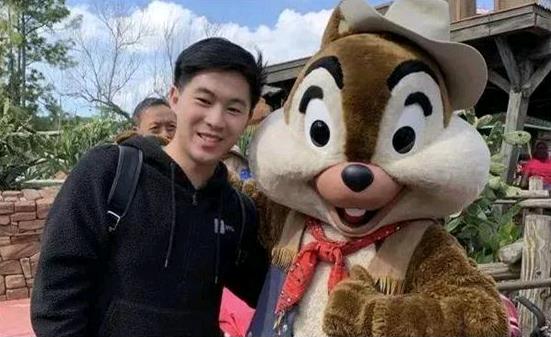 张霁.jpg