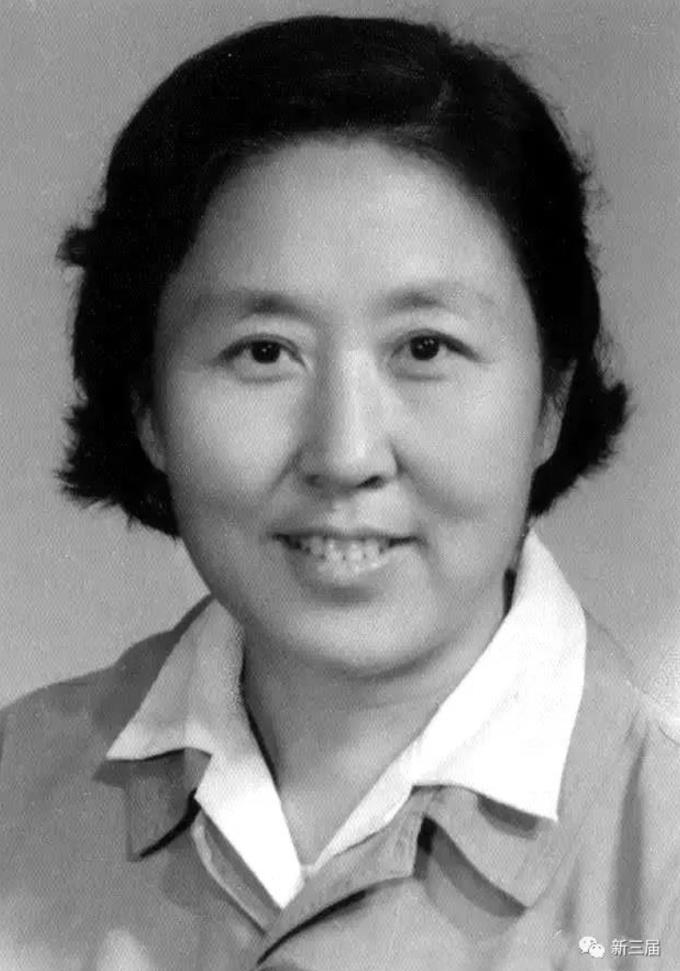 卞仲耘校长，约摄于1964年