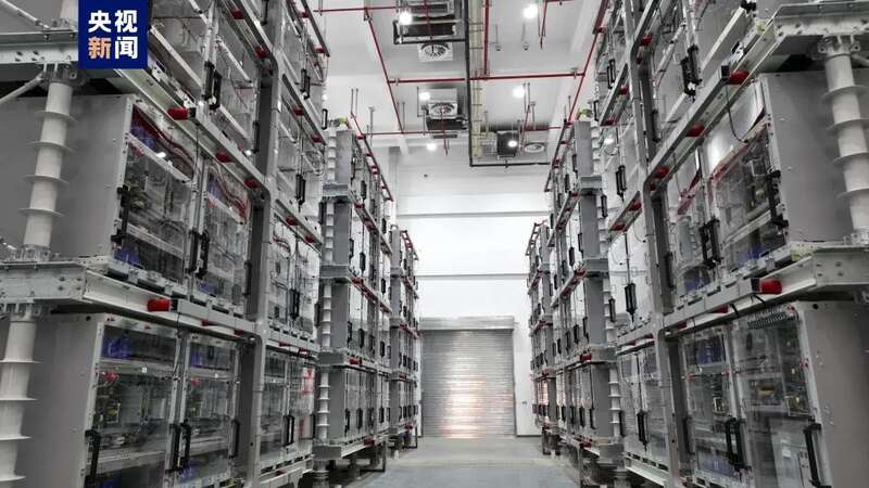 中国成功运行世界首个电磁橇 突破1000公里/小时