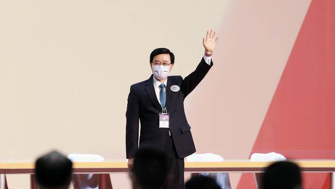 访问泰国曼谷4天后，香港特首李家超感染新冠病毒