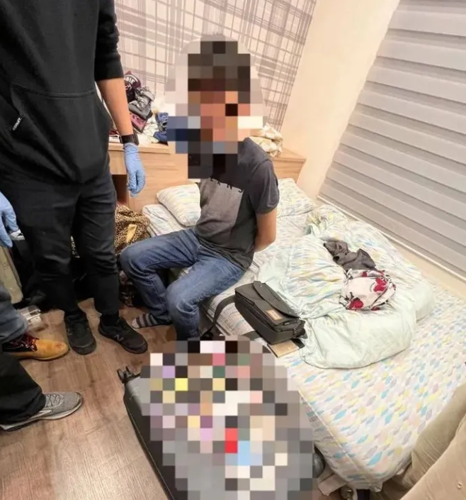 警方于同年月28日找到遗体，拘提江女、张男到案，两人被法院裁定准予羁押 ... ...