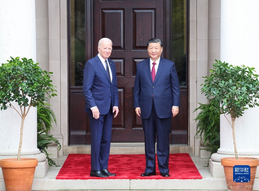 国家主席习近平同美国总统拜登在斐洛里庄园举行中美元首会晤