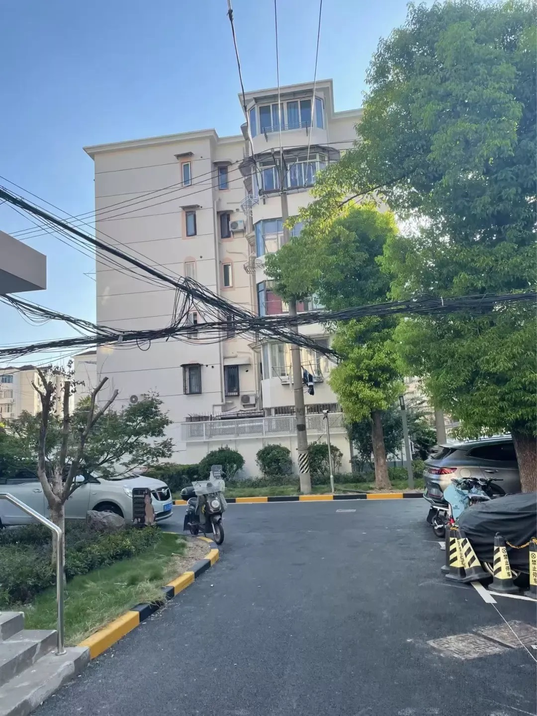吴宏所在的小区 