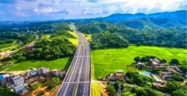 广西最美高速公路
