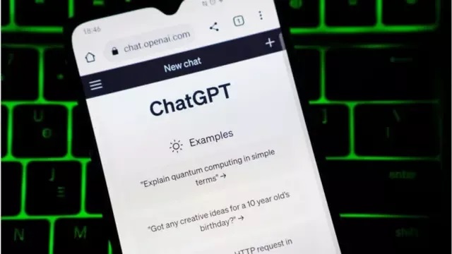 有技术分析指DeepSeek与其竞争对手、美国的ChatGPT功能已经不相上下