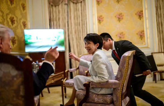 高市早苗欢迎特朗普