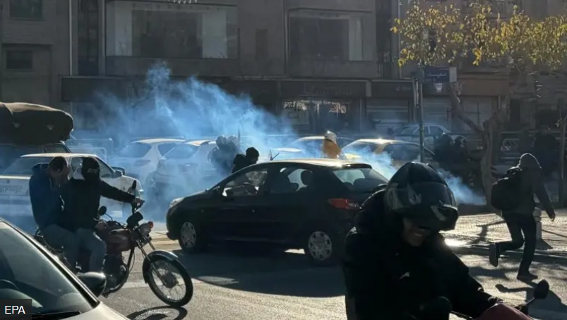 抗议活动已从德黑兰扩散至全国其他城市