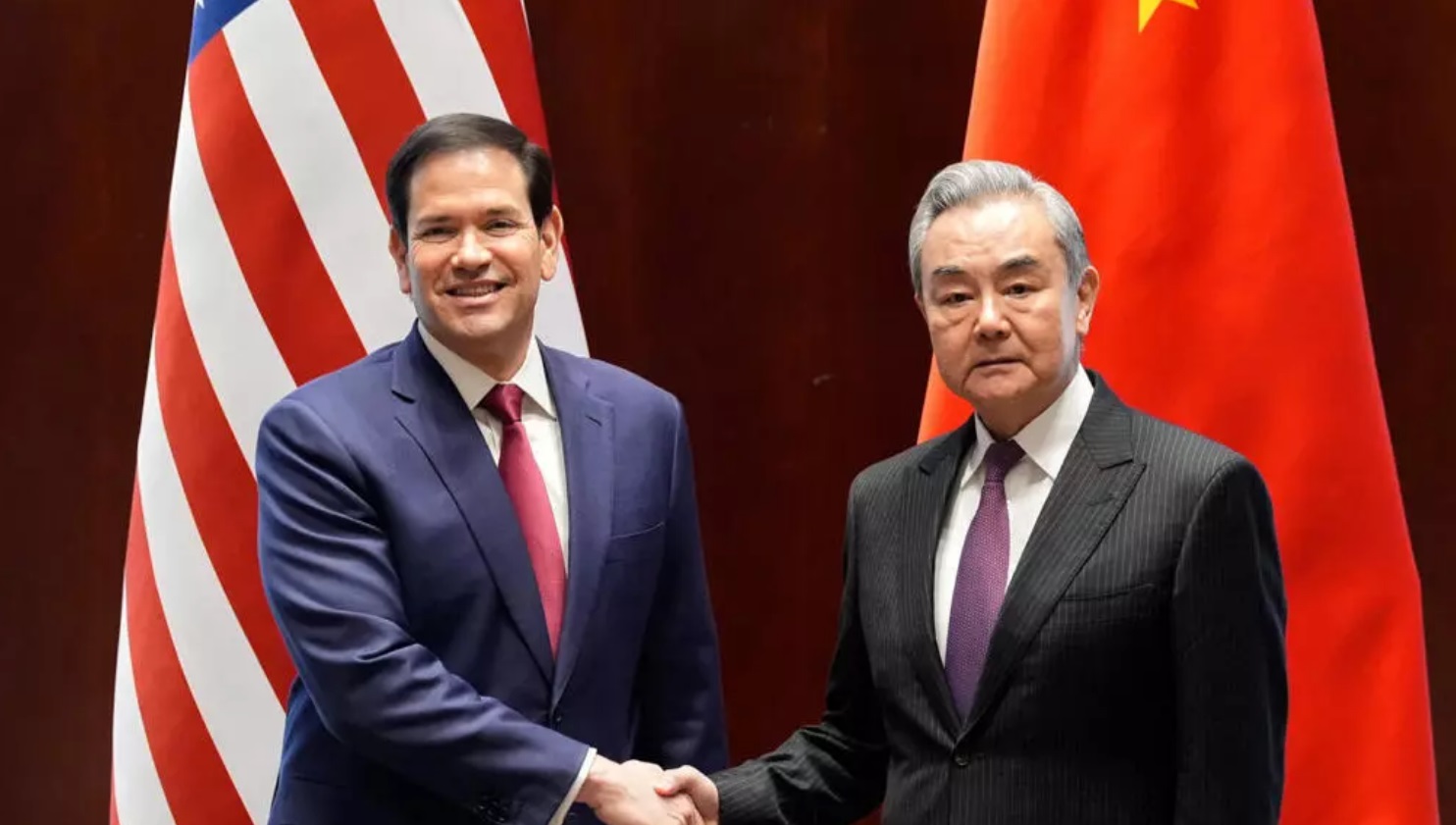 美国国务卿马可·卢比奥在慕尼黑会见中国外交部长王毅（路透社）
